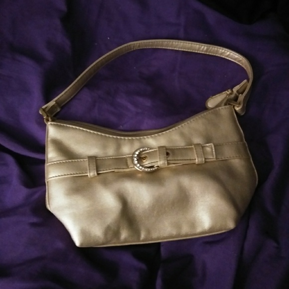 Cute Small Gold Shiny Purse - Picture 1 of 2